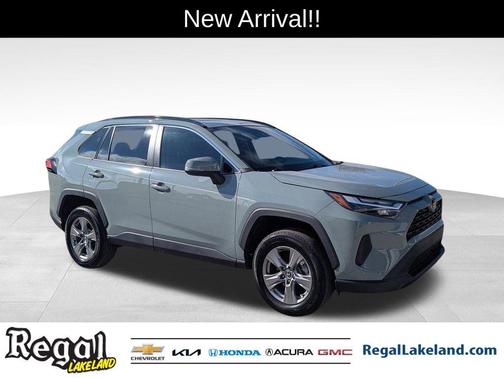 2023 Toyota RAV4 XLE