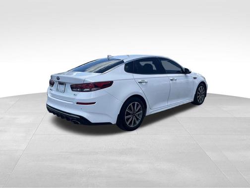 2019 Kia Optima EX