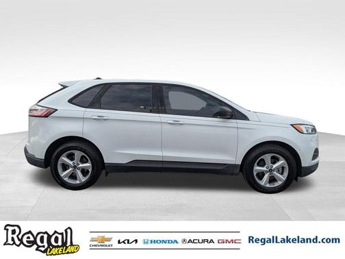 2020 Ford Edge SE