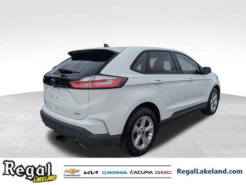 2020 Ford Edge SE