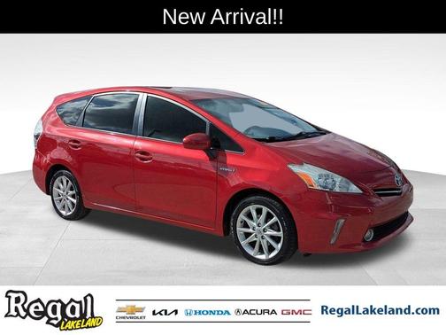 2013 Toyota Prius v Five