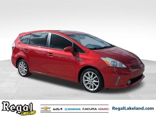 2013 Toyota Prius v Five