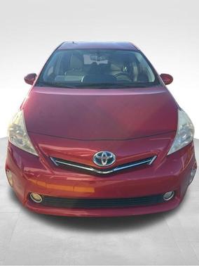 2013 Toyota Prius v Five