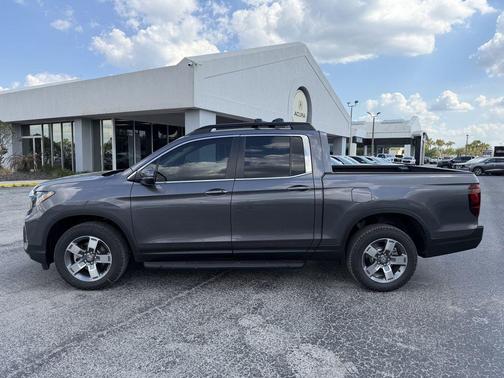 Modern Steel Metallic 2026 Honda Ridgeline RTL