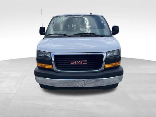 2022 GMC Savana 2500 Work Van