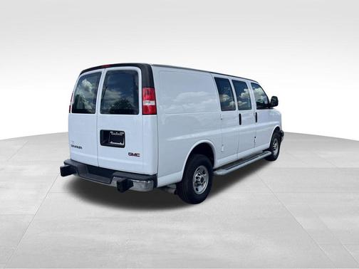 2022 GMC Savana 2500 Work Van