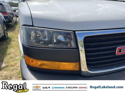 2022 GMC Savana 2500 Work Van