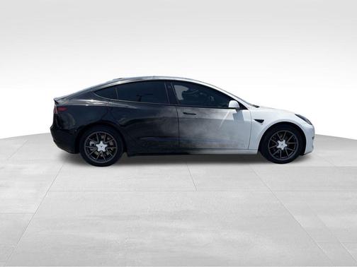 2023 Tesla Model 3 Long Range
