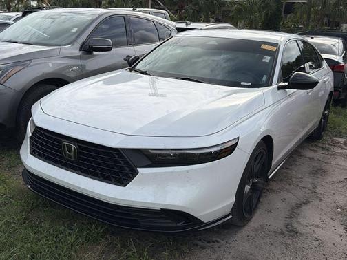 Platinum White Pearl 2025 Honda Accord Hybrid Sport-L