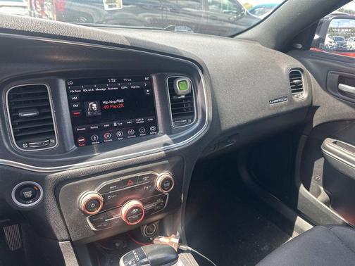 2018 Dodge Charger SXT Plus
