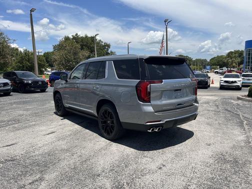 2025 GMC Yukon Denali