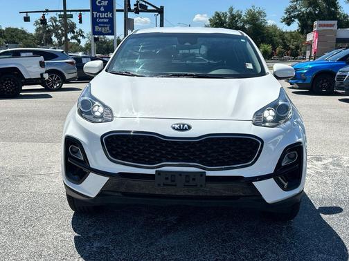 Clear White 2020 Kia Sportage LX