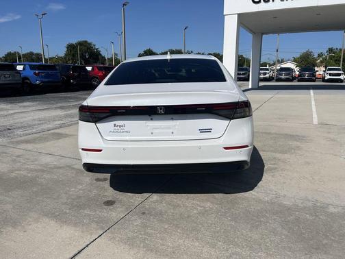 2025 Honda Accord Hybrid Touring