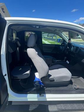 Super White 2021 Toyota Tacoma SR