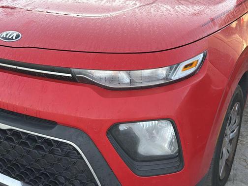 Inferno Red 2021 Kia Soul LX