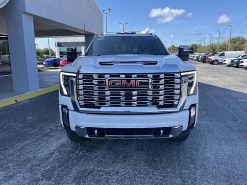 2025 GMC Sierra 2500 Denali