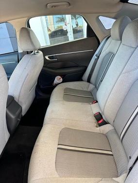 2021 Hyundai SONATA SE