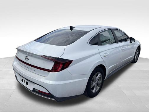 2021 Hyundai SONATA SE