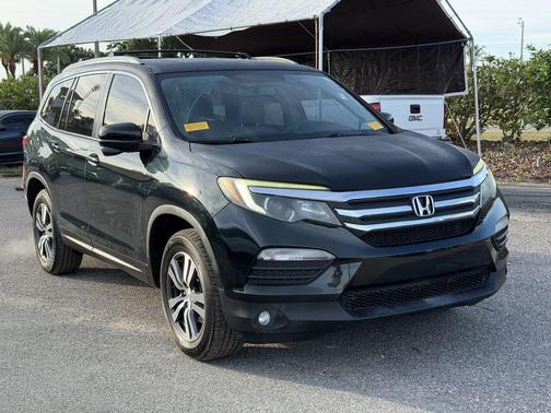 Black Forest Pearl 2018 Honda Pilot EX-L