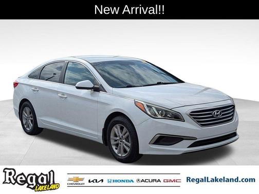 2016 Hyundai SONATA SE