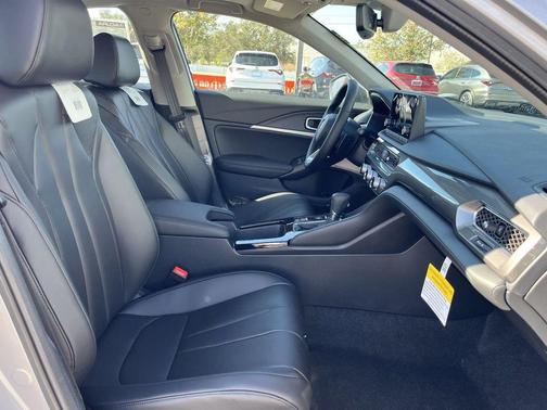 2025 Acura Integra Base