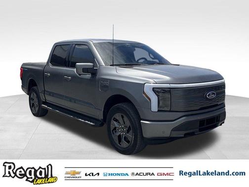 2022 Ford F-150 Lightning LARIAT