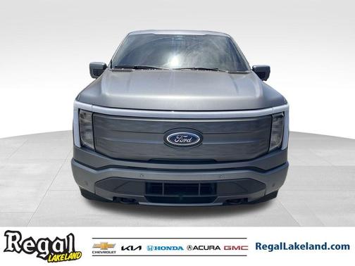 2022 Ford F-150 Lightning LARIAT