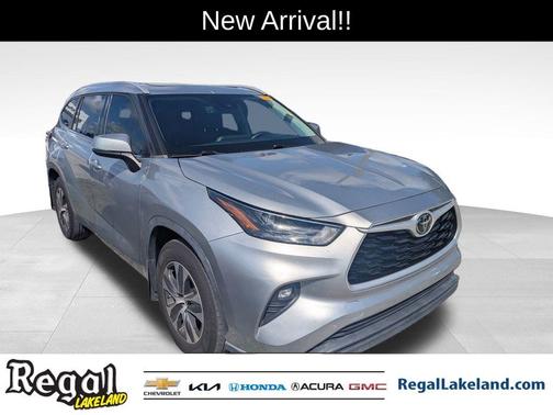 2022 Toyota Highlander XLE