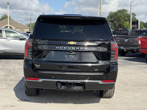Black 2025 Chevrolet Suburban LT