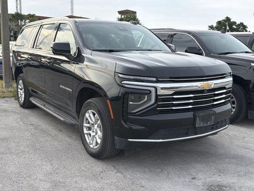 Black 2025 Chevrolet Suburban LT