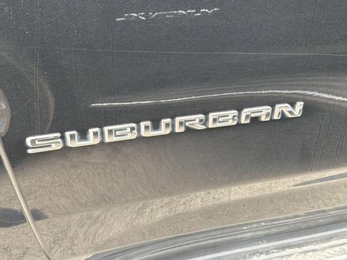 Black 2025 Chevrolet Suburban LT