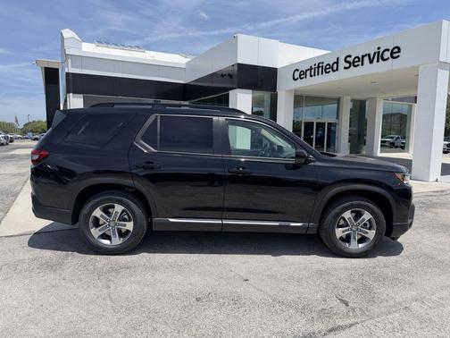 Crystal Black Pearl 2026 Honda Pilot EX-L