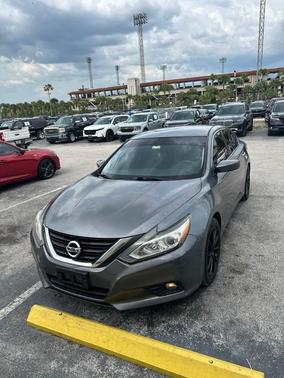 Gun Metallic 2018 Nissan Altima 2.5 SV