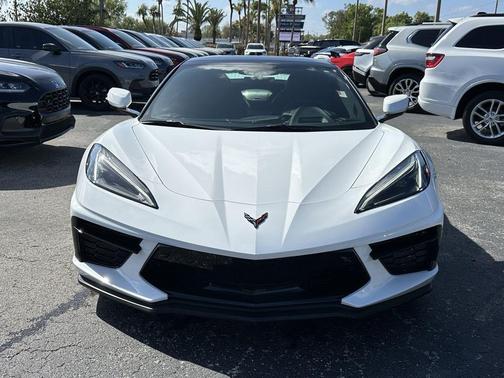 Arctic White 2023 Chevrolet Corvette Stingray w/3LT