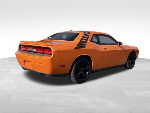 2014 Dodge Challenger SXT