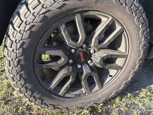 Onyx Black 2020 GMC Sierra 1500 Elevation