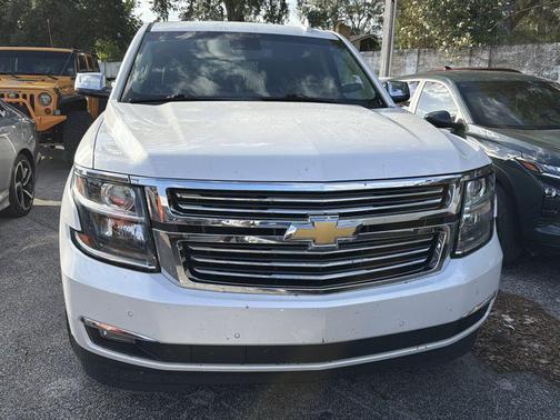Iridescent Pearl Tricoat 2019 Chevrolet Tahoe Premier