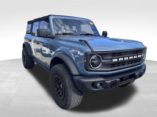 2022 Ford Bronco Black Diamond
