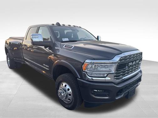 2024 RAM 3500 Limited