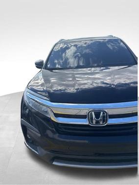 2022 Honda Pilot Touring 8-Passenger