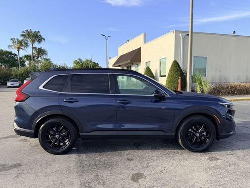 2025 Honda CR-V Hybrid Sport-L