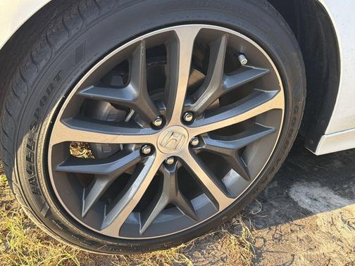 Platinum White Pearl 2023 Honda Civic Touring