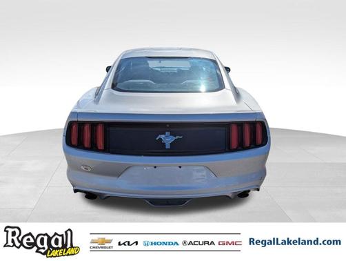 2017 Ford Mustang V6