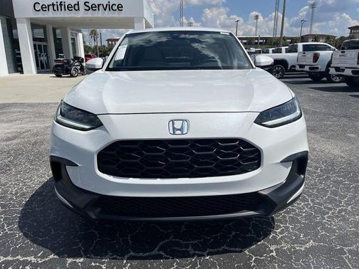 2025 Honda HR-V LX