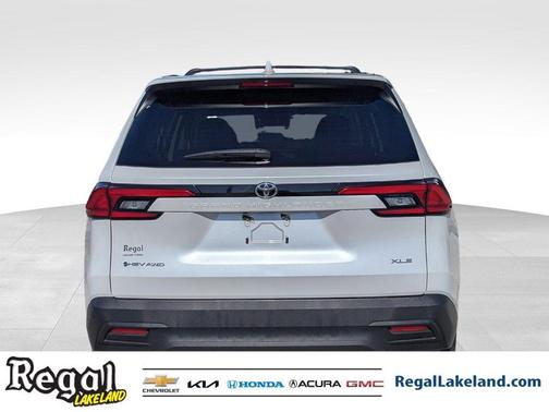 2024 Toyota Grand Highlander Hybrid XLE