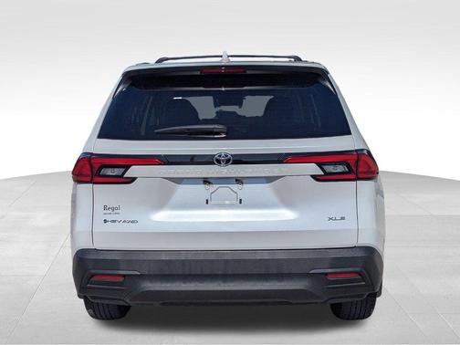 2024 Toyota Grand Highlander Hybrid XLE