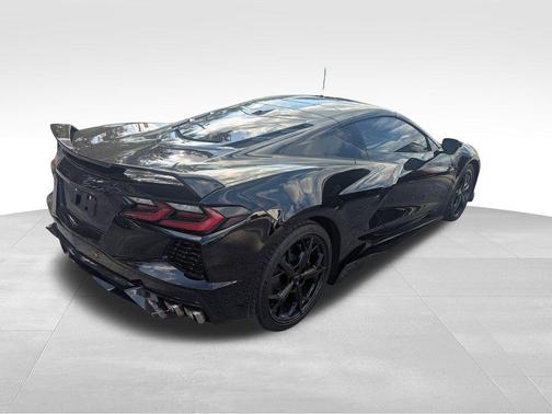 2020 Chevrolet Corvette Stingray w/2LT