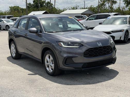 Gray 2024 Honda HR-V LX