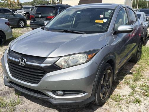 Lunar Silver Metallic 2018 Honda HR-V EX