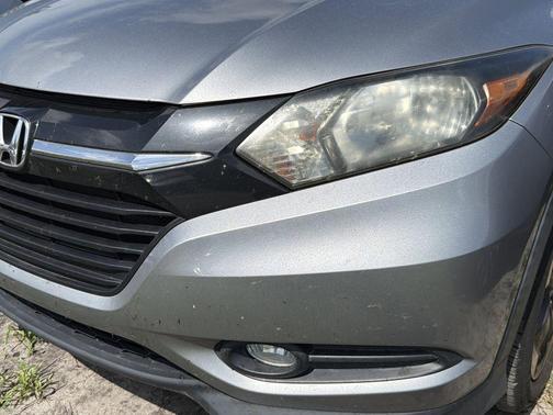 Lunar Silver Metallic 2018 Honda HR-V EX